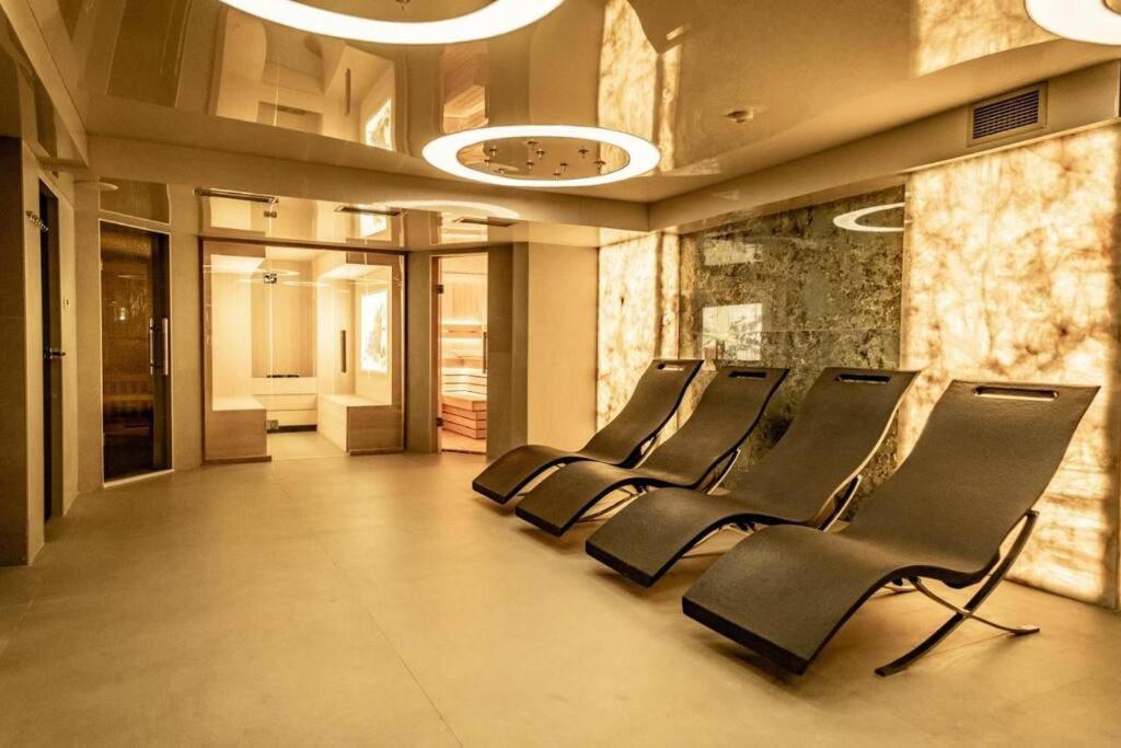 Luxury Apartment 'Rich' Velingrad Bagian luar foto