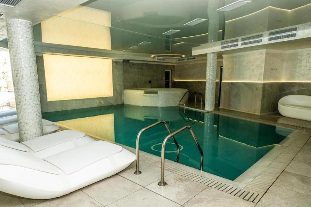 Luxury Apartment 'Rich' Velingrad Bagian luar foto